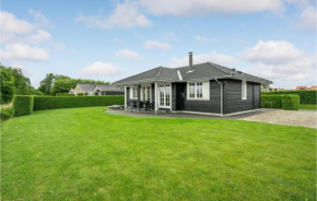 3 Bedroom Gorgeous Home In Haderslev in Årøsund